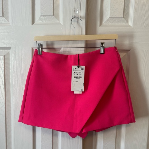 Zara High Rise Asymmetric Skort in Hot Pink - Picture 3 of 9